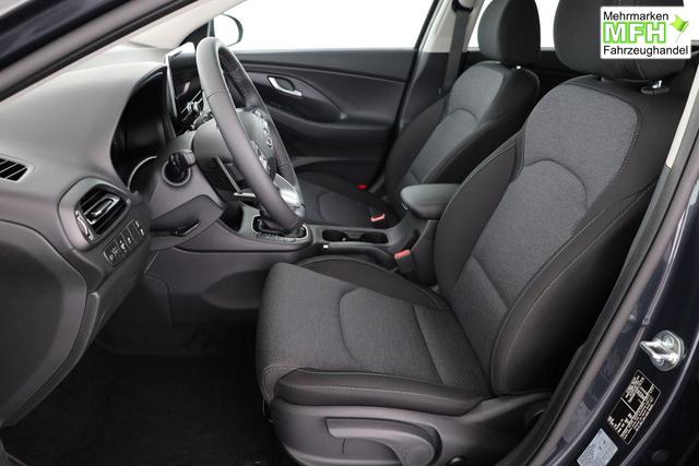 Hyundai i30 Kombi Smart 1.5 T-GDI DCT Smart, LED, Kamera, Winter 