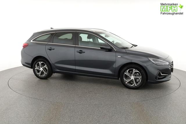 Hyundai i30 Kombi Smart 1.5 T-GDI DCT Smart, LED, Kamera, Winter 
