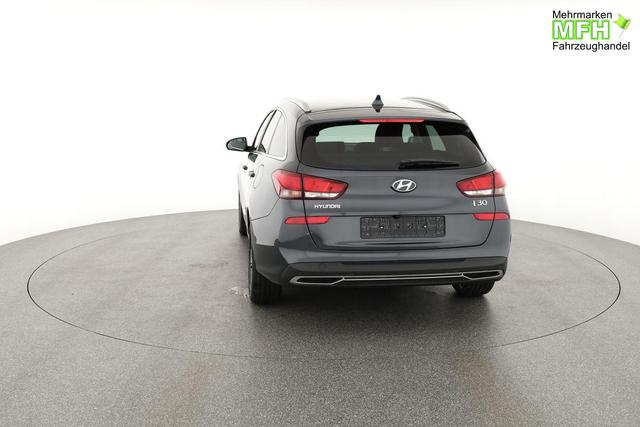 Hyundai i30 Kombi Smart 1.5 T-GDI DCT Smart, LED, Kamera, Winter 