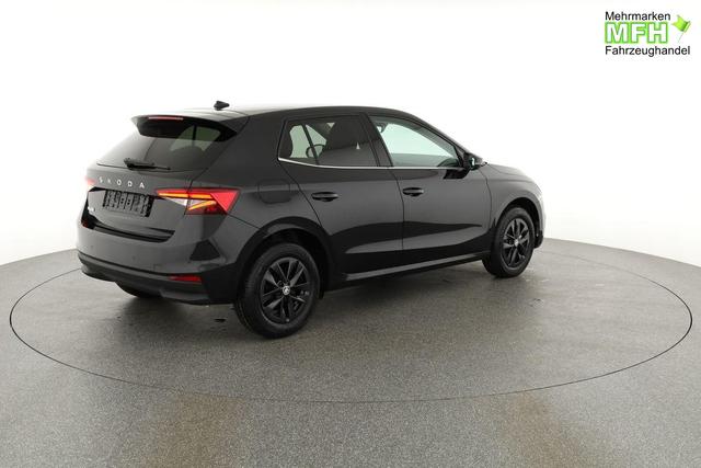 Skoda Fabia Selection 1.0 TSI Selection, Winter, Climatronic, 15-Zoll, Ladeboden 