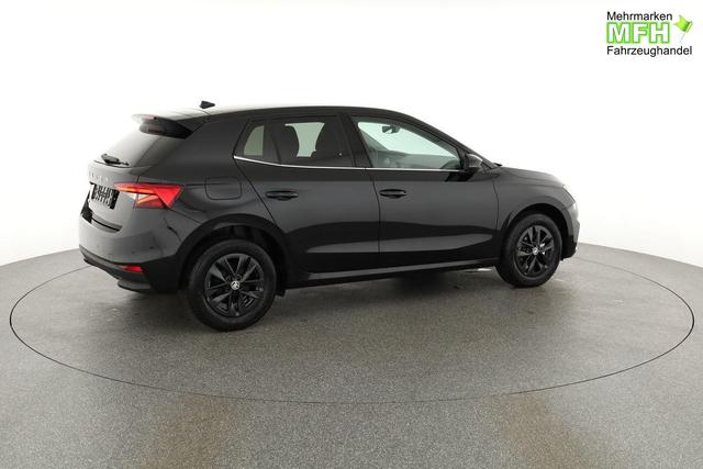 Skoda Fabia Selection 1.0 TSI Selection, Winter, Climatronic, 15-Zoll, Ladeboden 