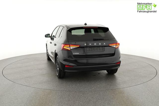 Skoda Fabia Selection 1.0 TSI Selection, Winter, Climatronic, 15-Zoll, Ladeboden 