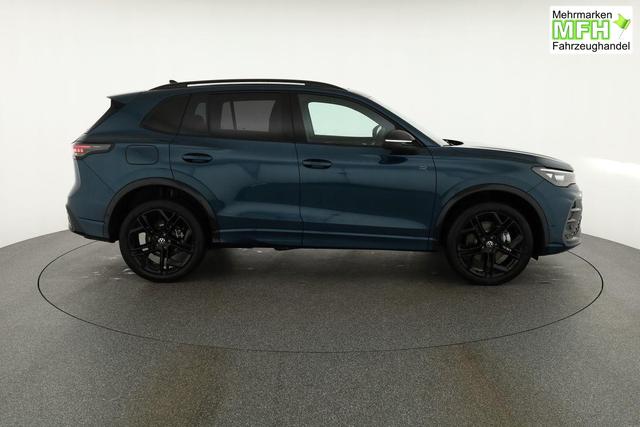 Volkswagen Tiguan 1.5 TSI eHybrid 200 kW R-Line Black, Pano, 20-Zoll, AHK, AreaView, 5-J Garantie 
