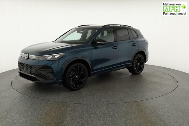 Volkswagen Tiguan 1.5 TSI eHybrid 200 kW R-Line Black, Pano, 20-Zoll, AHK, AreaView, 5-J Garantie 