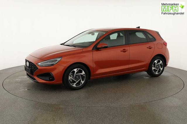 Hyundai i30 1.0 T-GDI DCT Family, Navi, Kamera, LED, 16-Zoll, Winterpaket, 1. Hand 