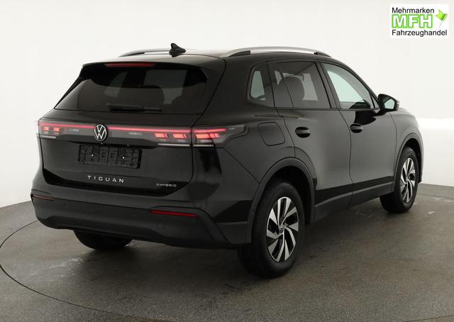 Volkswagen Tiguan 1.5 TSI eHybrid 150 kW Life DSG Life, AHK, Navi, ParkAssist, 5-J Garantie 