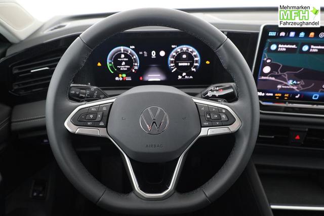 Volkswagen Tiguan 1.5 TSI eHybrid 150 kW Life DSG Life, AHK, Navi, ParkAssist, 5-J Garantie 