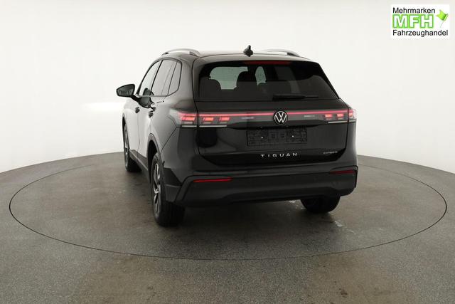 Volkswagen Tiguan 1.5 TSI eHybrid 150 kW Life DSG Life, AHK, Navi, ParkAssist, 5-J Garantie 