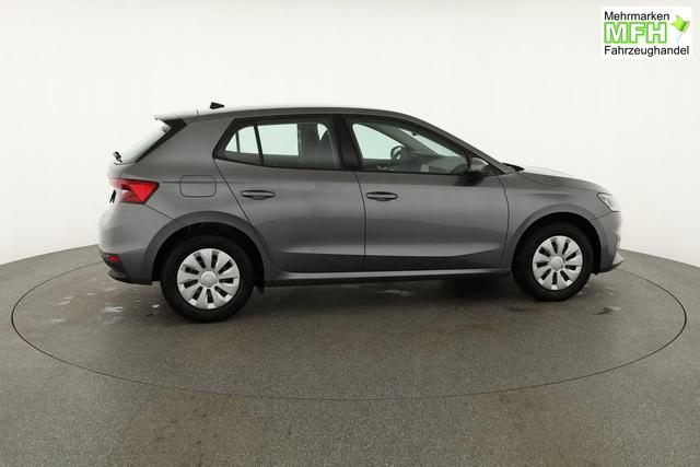 Skoda Fabia Selection 1.0 TSI Selection, Tempomat, Park, Winterpaket, SmartLink, 4-J Garantie 