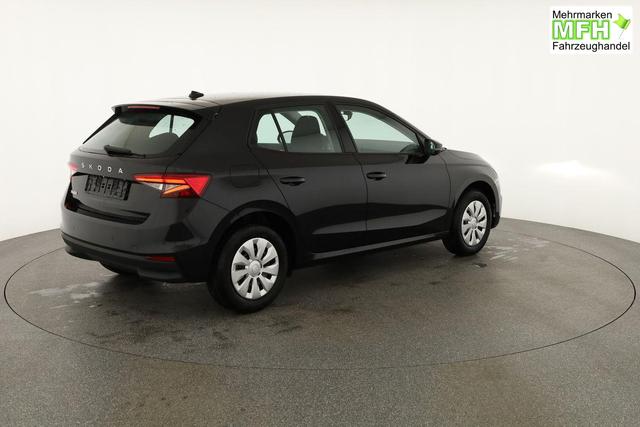 Skoda Fabia Selection 1.0 TSI Selection, Tempomat, Ladeboden, Park, Winterpaket, SmartLink, 4-J Garantie 