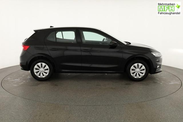 Skoda Fabia Selection 1.0 TSI Selection, Tempomat, Ladeboden, Park, Winterpaket, SmartLink, 4-J Garantie 