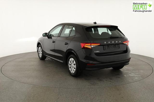 Skoda Fabia Selection 1.0 TSI Selection, Tempomat, Ladeboden, Park, Winterpaket, SmartLink, 4-J Garantie 
