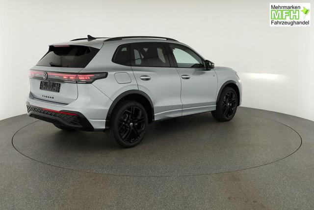 Volkswagen Tiguan 1.5 TSI eHybrid 200 kW R-Line Black, Pano, 20-Zoll, AHK, AreaView, 5-J Garantie 