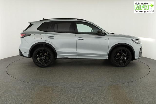 Volkswagen Tiguan 1.5 TSI eHybrid 200 kW R-Line Black, Pano, 20-Zoll, AHK, AreaView, 5-J Garantie 