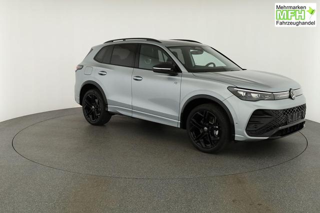 Volkswagen Tiguan 1.5 TSI eHybrid 200 kW R-Line Black, Pano, 20-Zoll, AHK, AreaView, 5-J Garantie 