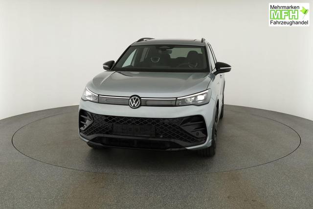 Volkswagen Tiguan 1.5 TSI eHybrid 200 kW R-Line Black, Pano, 20-Zoll, AHK, AreaView, 5-J Garantie 