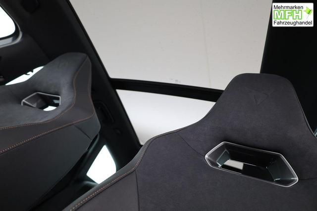 Cupra Leon Sportstourer 2.0 TSI 245 kW 4Drive VZ ST DSG 4Drive, AHK, Pano, el. Klappe, Navi 