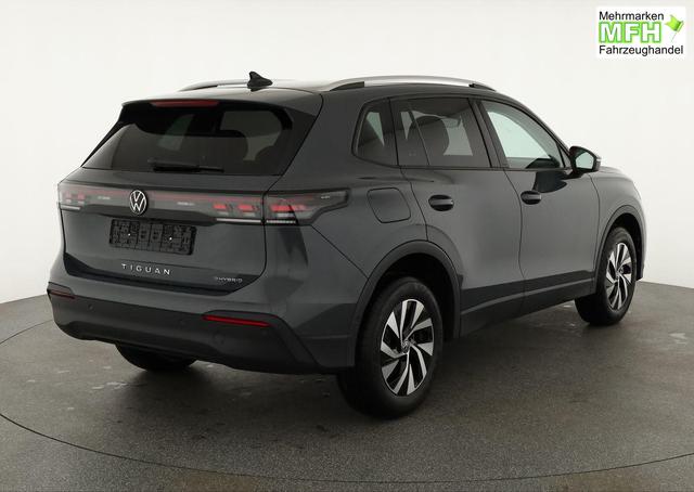 Volkswagen Tiguan 1.5 TSI eHybrid 150 kW Life DSG Life, AHK, Navi, ParkAssist, 5-J Garantie 