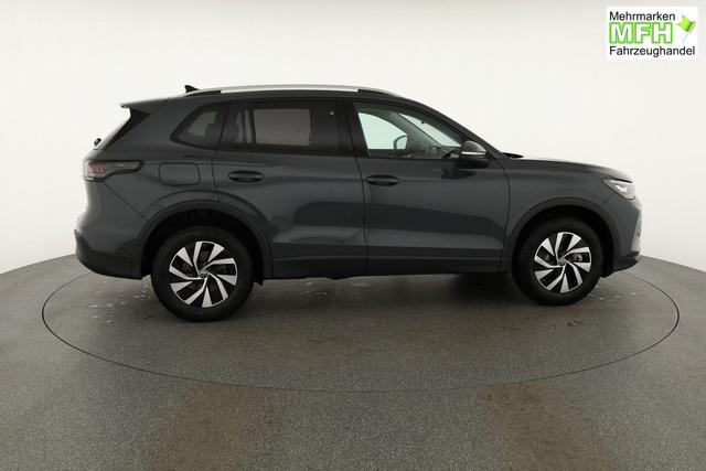 Volkswagen Tiguan 1.5 TSI eHybrid 150 kW Life DSG Life, AHK, Navi, ParkAssist, 5-J Garantie 