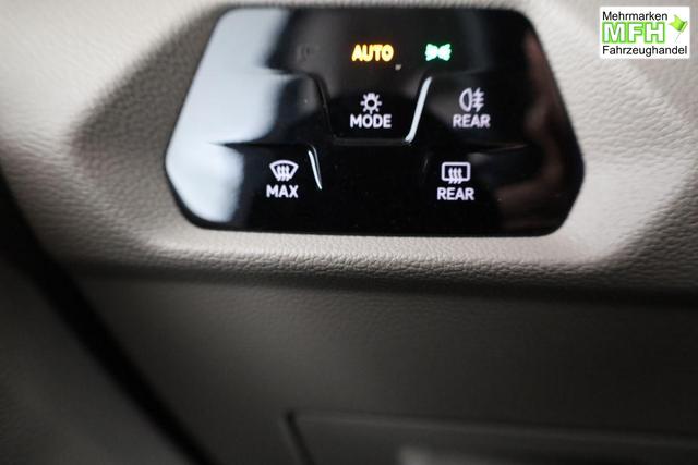 Volkswagen T7 Multivan Life lang TDI DSG Life, Teilleder, AHK, Navi, easyOpen, 7-Sitzer 