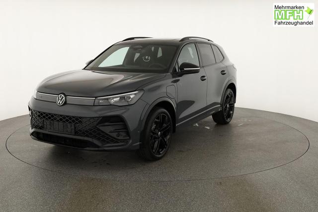 Volkswagen Tiguan 1.5 TSI eHybrid 200 kW R-Line Black, Pano, 20-Zoll, AHK, AreaView, 5-J Garantie 