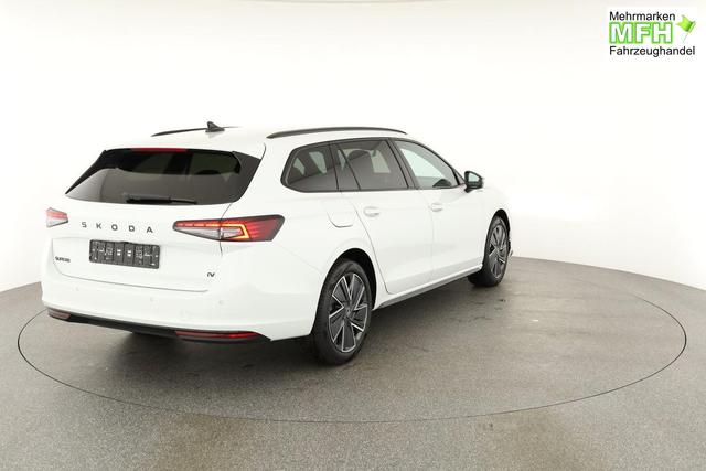 Skoda Superb Combi 1.5 TSI iV 150 kW Sportline DSG Sportline, AHK, Matrix, Side, el. Klappe, Navi 