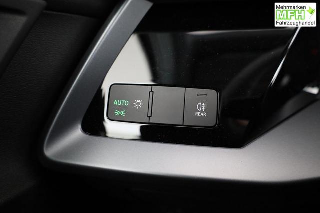 Audi A3 Sportback 35 TFSI S-Tronic, AHK, Kamera, ACC, Sitzheizung, 4-J Garantie 