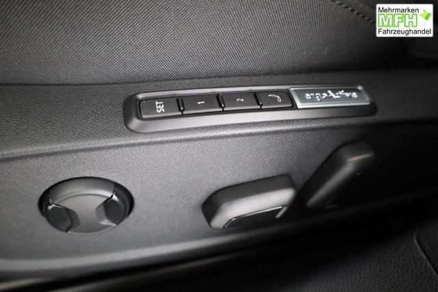 Volkswagen Golf 1.5 TSI eHybrid 150 kW Edition 50 VIII Style, AHK, Navi, Kamera, Side, LED-Plus 