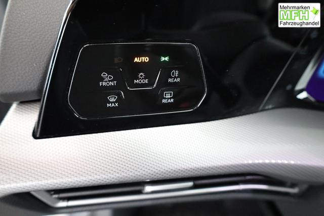 Volkswagen Golf 1.5 TSI eHybrid 150 kW Edition 50 VIII Style, AHK, Navi, Kamera, Side, LED-Plus 