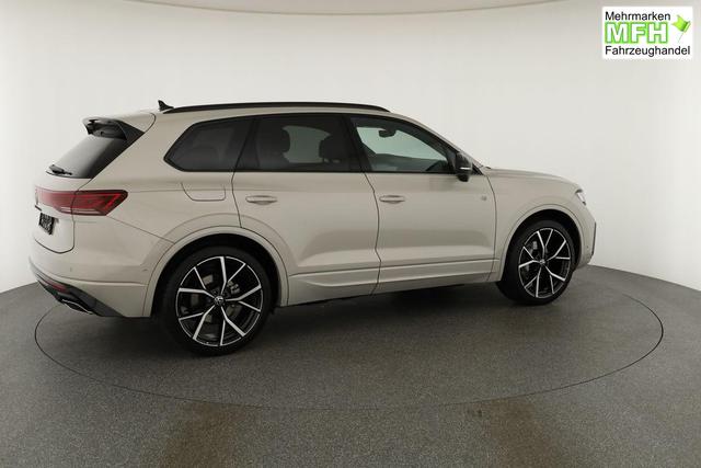 Volkswagen Touareg 3.0 TDI 210 kW 4Motion R-Line V6 Black, 22-Zoll, Dynaudio, HuD, Luft, Standheizung 