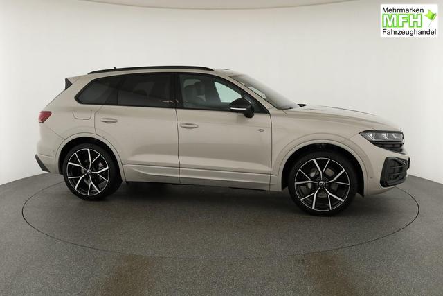 Volkswagen Touareg 3.0 TDI 210 kW 4Motion R-Line V6 Black, 22-Zoll, Dynaudio, HuD, Luft, Standheizung 