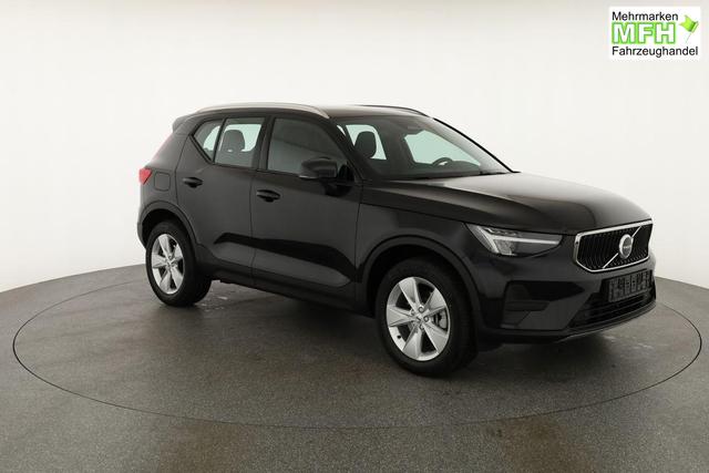 Volvo XC40 Core 2WD B3 Mild-Hybrid Core, Navi, LED, Winter, Kamera, el. Klappe 