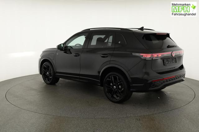 Volkswagen Tiguan 1.5 TSI eHybrid 200 kW R-Line Black, Pano, 20-Zoll, AHK, AreaView, 5-J Garantie 