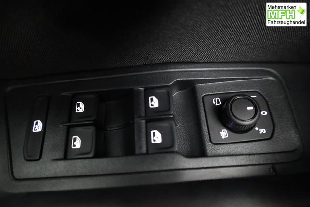 Volkswagen T-Roc Life 1.5 TSI DSG, LED, Kamera, Parklenk, Winter, 17-Zoll 