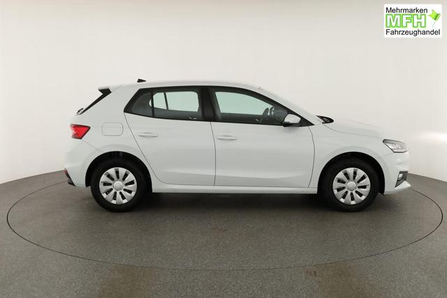 Skoda Fabia Selection 1.0 TSI Selection, AHK, Tempomat, Ladeboden, Park, Winterpaket, SmartLink, 4-J Garantie 
