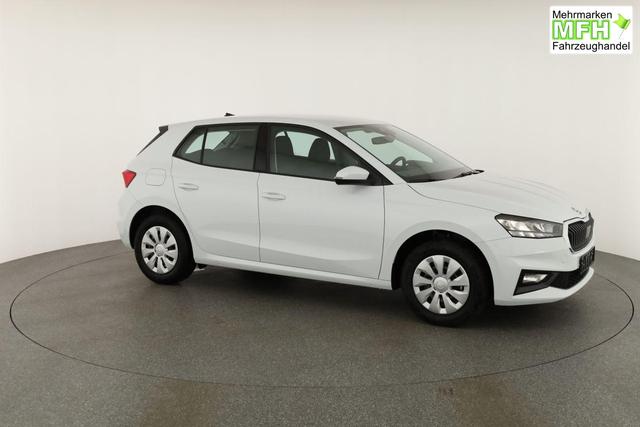 Skoda Fabia Selection 1.0 TSI Selection, AHK, Tempomat, Ladeboden, Park, Winterpaket, SmartLink, 4-J Garantie 