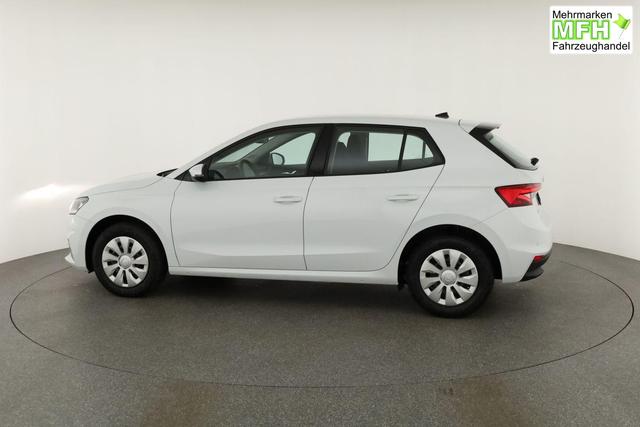 Skoda Fabia Selection 1.0 TSI Selection, AHK, Tempomat, Ladeboden, Park, Winterpaket, SmartLink, 4-J Garantie 