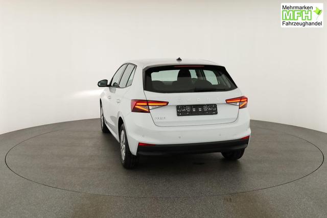 Skoda Fabia Selection 1.0 TSI Selection, AHK, Tempomat, Ladeboden, Park, Winterpaket, SmartLink, 4-J Garantie 