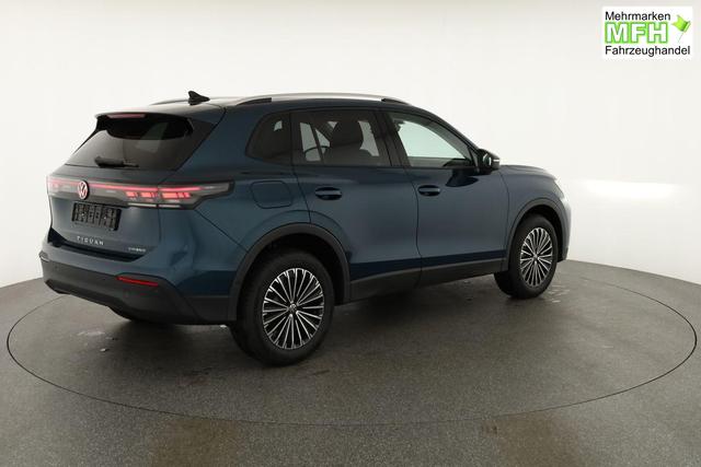 Volkswagen Tiguan 1.5 TSI eHybrid 150 kW Life DSG Life, IQ.Light, Pano, AHK, EasyOpen, AreaView, Side 