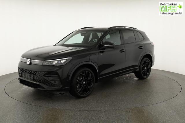 Volkswagen Tiguan 1.5 TSI eHybrid 200 kW R-Line Black, Pano, 20-Zoll, AHK, AreaView, 5-J Garantie 