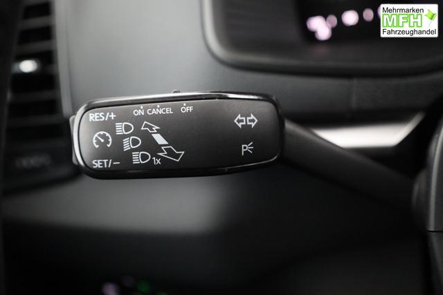 Skoda Karoq 1.5 TSI DSG 130 Jahre, AHK, el. Klappe, Kamera, Ladeboden, Winter 