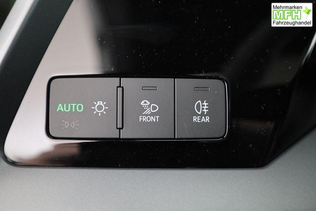 Audi A3 Sportback 35 TFSI S line S-Tronic S-LINE, Pano, Teilleder, Kamera, ACC, Sitzheizung, 4-J Garantie 