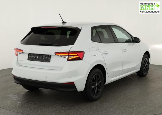 Skoda Fabia Selection 1.0 TSI 130 Jahre, LED, Kamera, Winter, 15-Zoll, 5-J. Garantie 