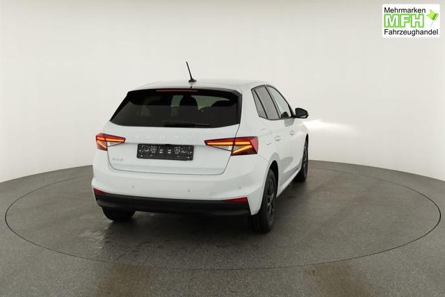 Skoda Fabia Selection 1.0 TSI 130 Jahre, LED, Kamera, Winter, 15-Zoll, 5-J. Garantie 