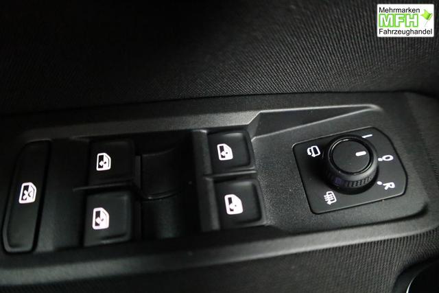 Volkswagen Touran Comfortline BMT/Start-Stopp 1.5 TSI DSG Comfortline, 7-Sitzer, AHK, Navi, Kamera, Side, Winter, 4-J. Garantie 