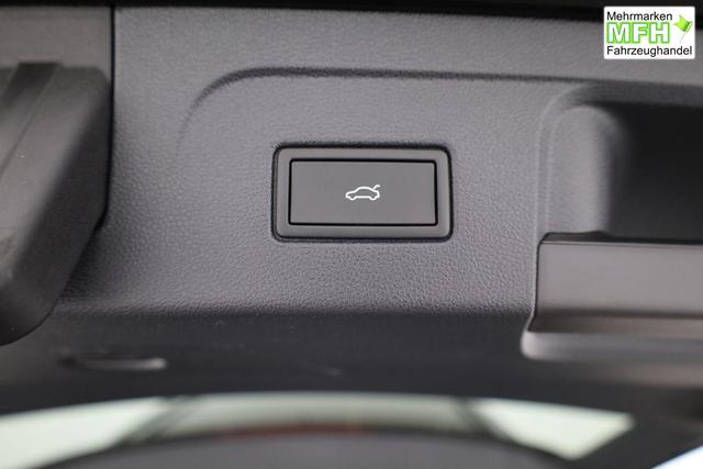 Volkswagen Touran Comfortline BMT/Start-Stopp 1.5 TSI DSG Comfortline, 7-Sitzer, AHK, Navi, Kamera, Side, Winter, 4-J. Garantie 