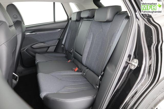 Skoda Elroq 60 Loft Loft, W&auml;rmepumpe, Navi, Kamera, Side, Winter, 19-Zoll 