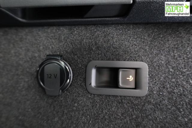 Skoda Kodiaq 2.0 TDI 142kW 4x4 Selection DSG Selection, AHK, Navi, Side, el. Klappe, AreaView, ParkAssist 