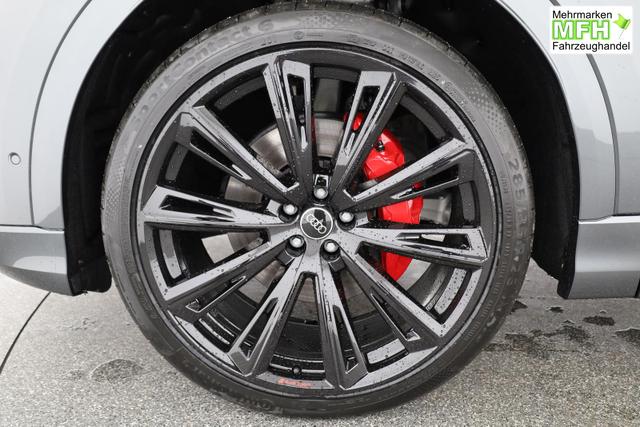 Audi Q8 50 TDI quattro qu S-LINE, Luft, Pano, B&O, 23-Zoll, AHK, Leder, AreaView, Optik schwarz 