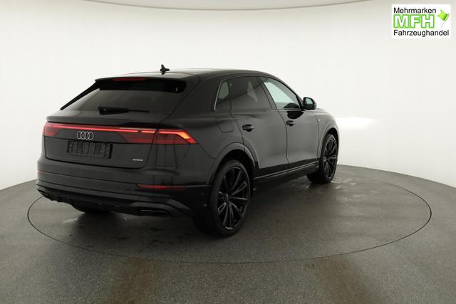 Audi Q8 50 TDI quattro qu S-LINE, Standheizung, HuD, Luft, Pano, B&O, 23-Zoll, AHK, Leder, AreaView, Optik schwarz 